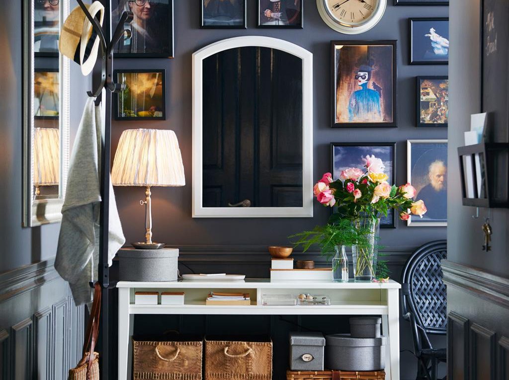 Maximalism · Hall